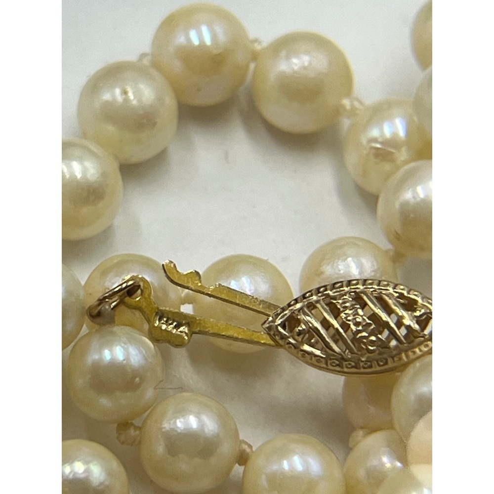 Vintage Cultured Akoya Pearl
Necklace‎ 18" Length 14K
Filigree Clasp 5mm Knotted - Picture 13 of 16